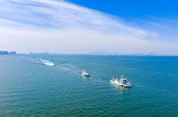 竞彩买球平台 -备战“五(wǔ)一”！青岛六部门在胶州湾开展(zhǎn)联合巡航执法(fǎ)行(xíng)动