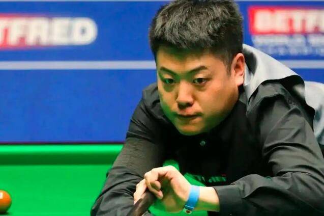 梁文博首度回应终身禁赛：为生存打假球！炮轰中英球员待遇不公