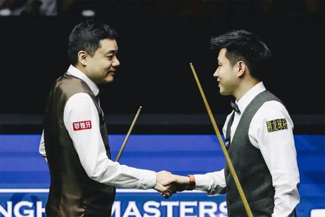 赵心童采访中暗示丁俊晖会晋级，也期待和丁俊晖的比赛